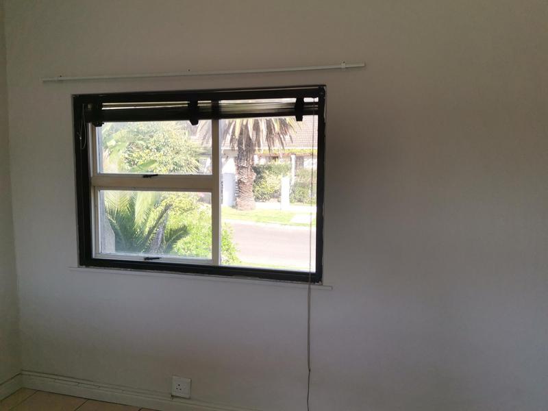 To Let 1 Bedroom Property for Rent in Sonstraal Western Cape